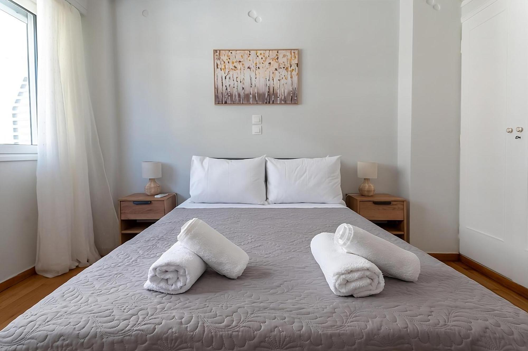 Entire Apt, 3Rd Floor, 1 Bedroom Athena Bagian luar foto