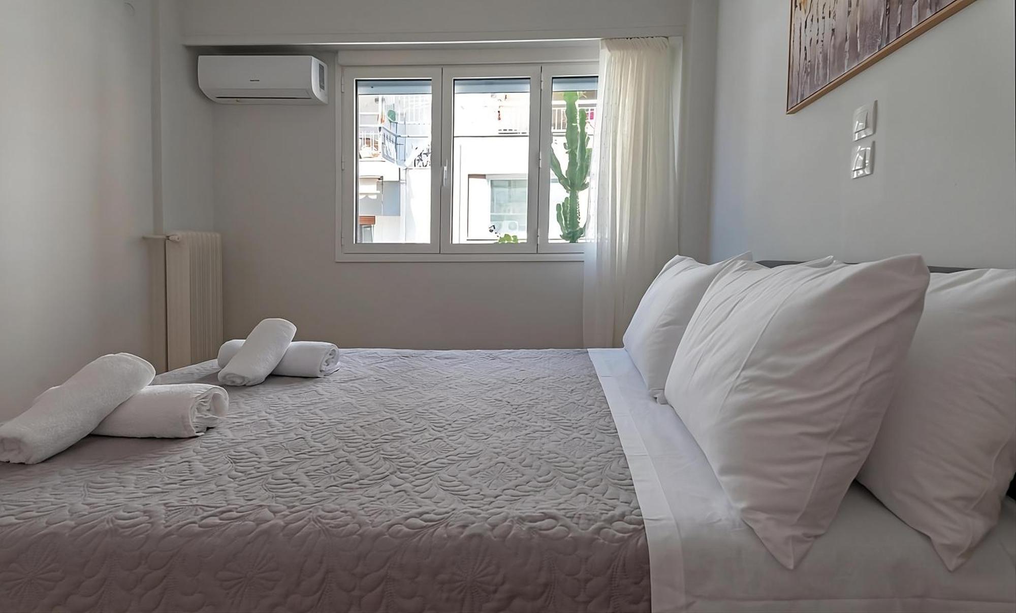 Entire Apt, 3Rd Floor, 1 Bedroom Athena Bagian luar foto